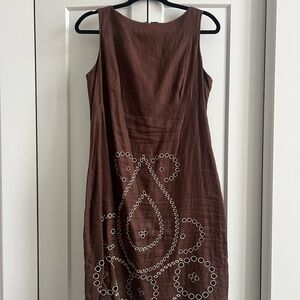 Linen with lovely embroidery detail dress